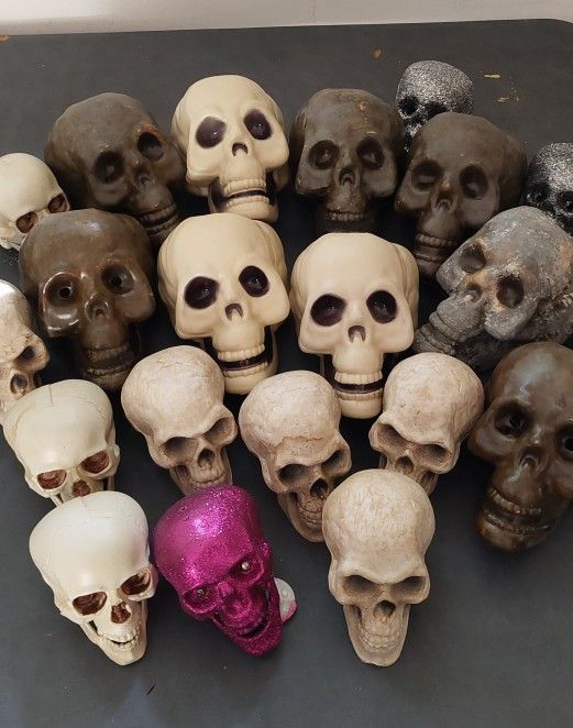 Plastic Skulls