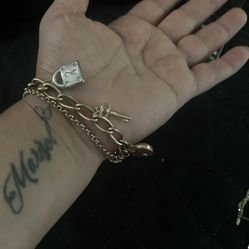 Pulsera De Oro De 10 K 