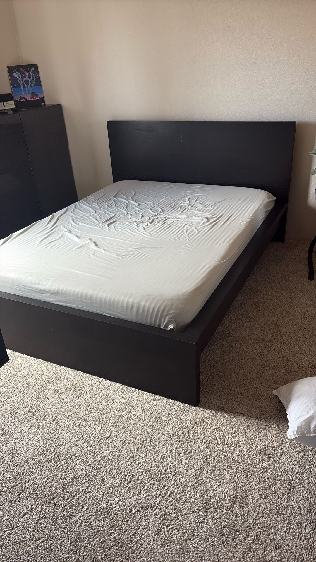 Queen Size Bed Frame 