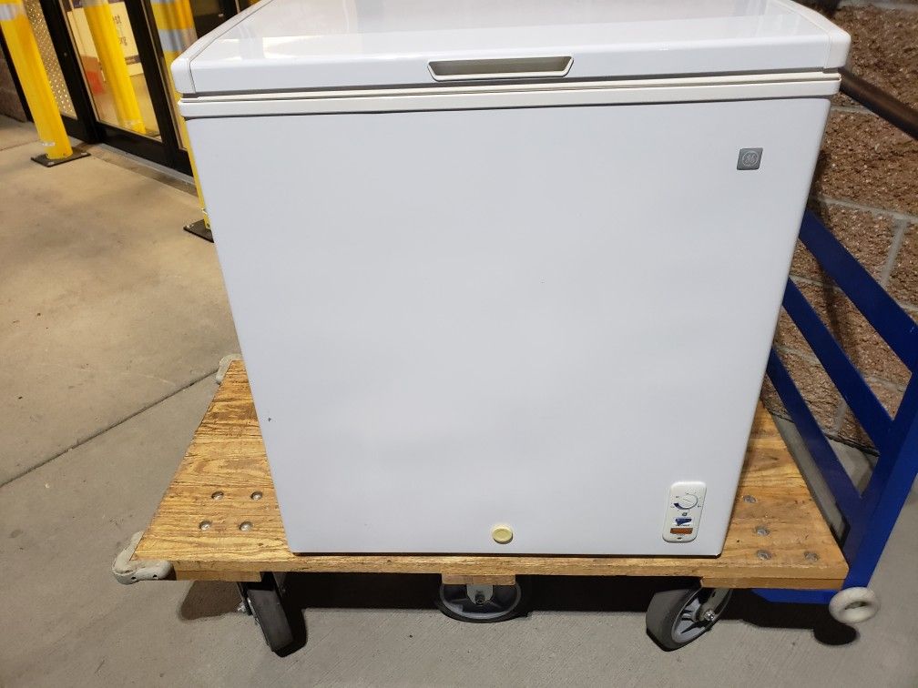 GE CHEST FREEZER 5.0 CU FT SP