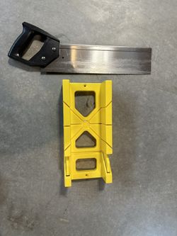 Hand Saw With Miter Box