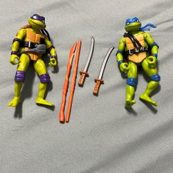 ninja turtles Leonardo and Donatello