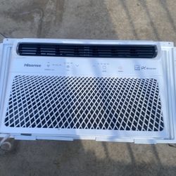 Hisense Wall Unit. Like New. No Remote Control  Summer Is Here 