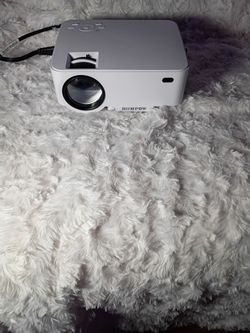 Hompow Mini Projector