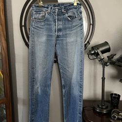Vintage Button Fly Levi's 501 - Size 30X30