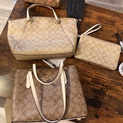 Coach Purses And Wallet 