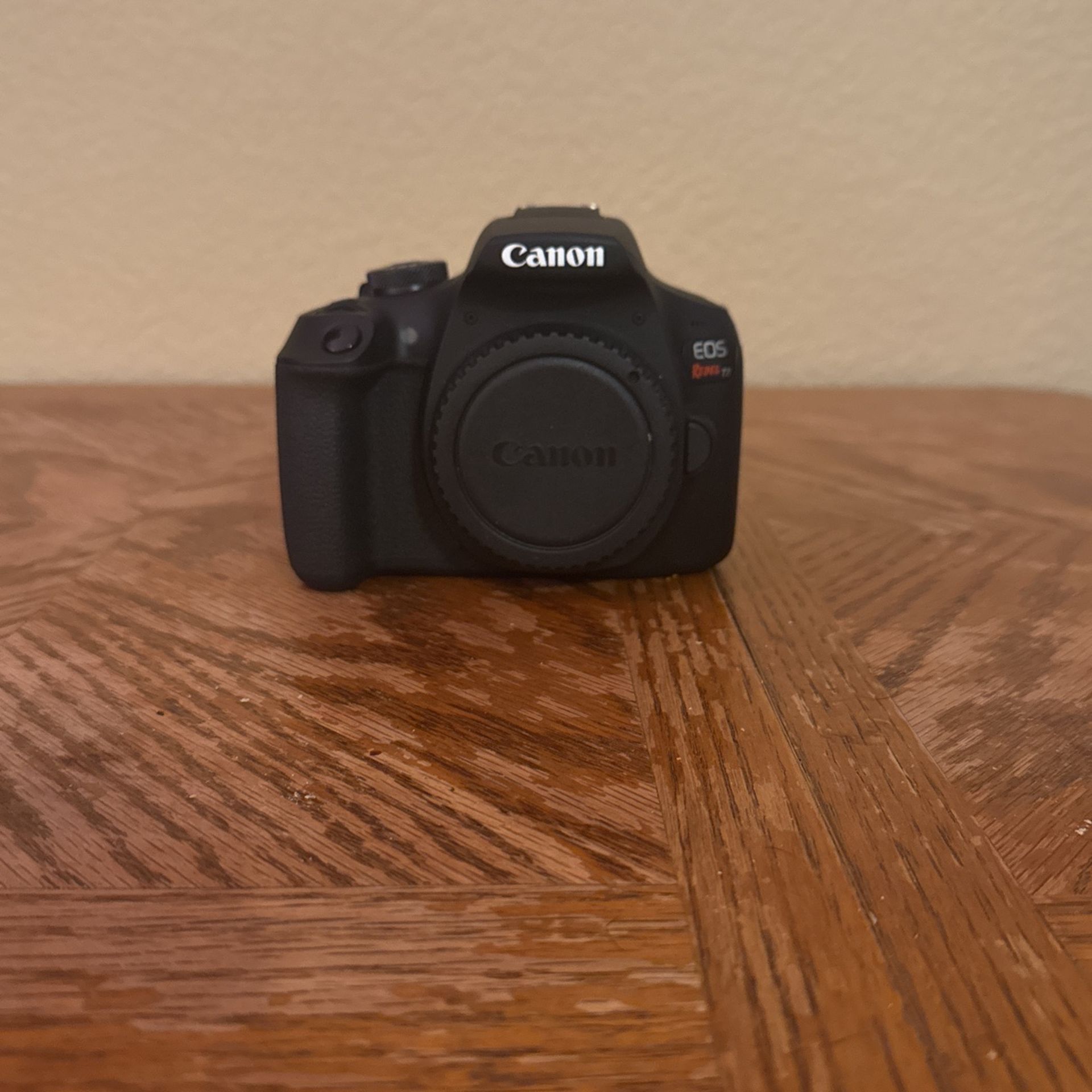 Cannon Rebel T7 DSLR Camera 