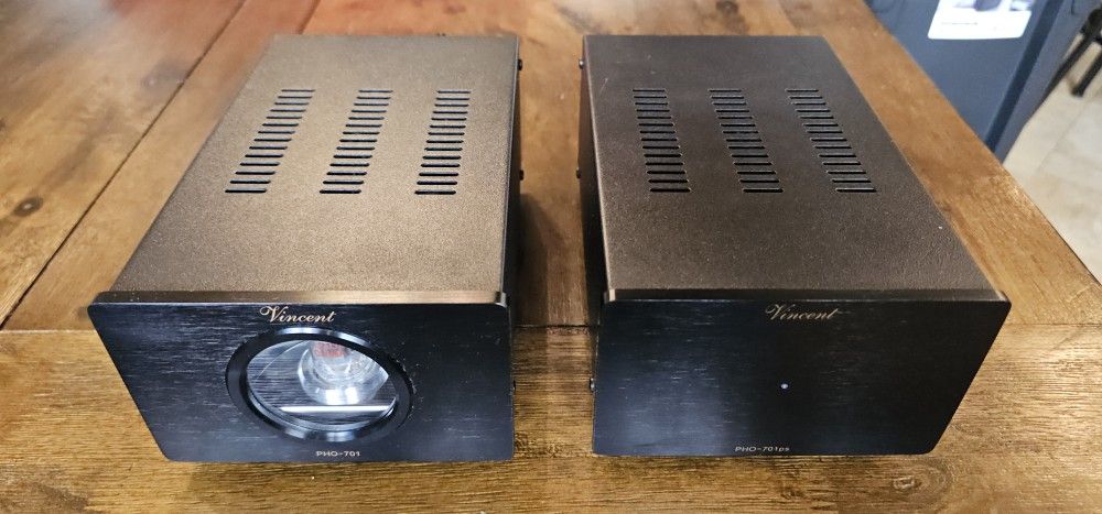Phono Preamplifier Vincent PHO-701