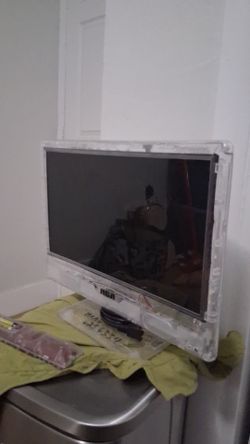 Real prison TV with remote, like new