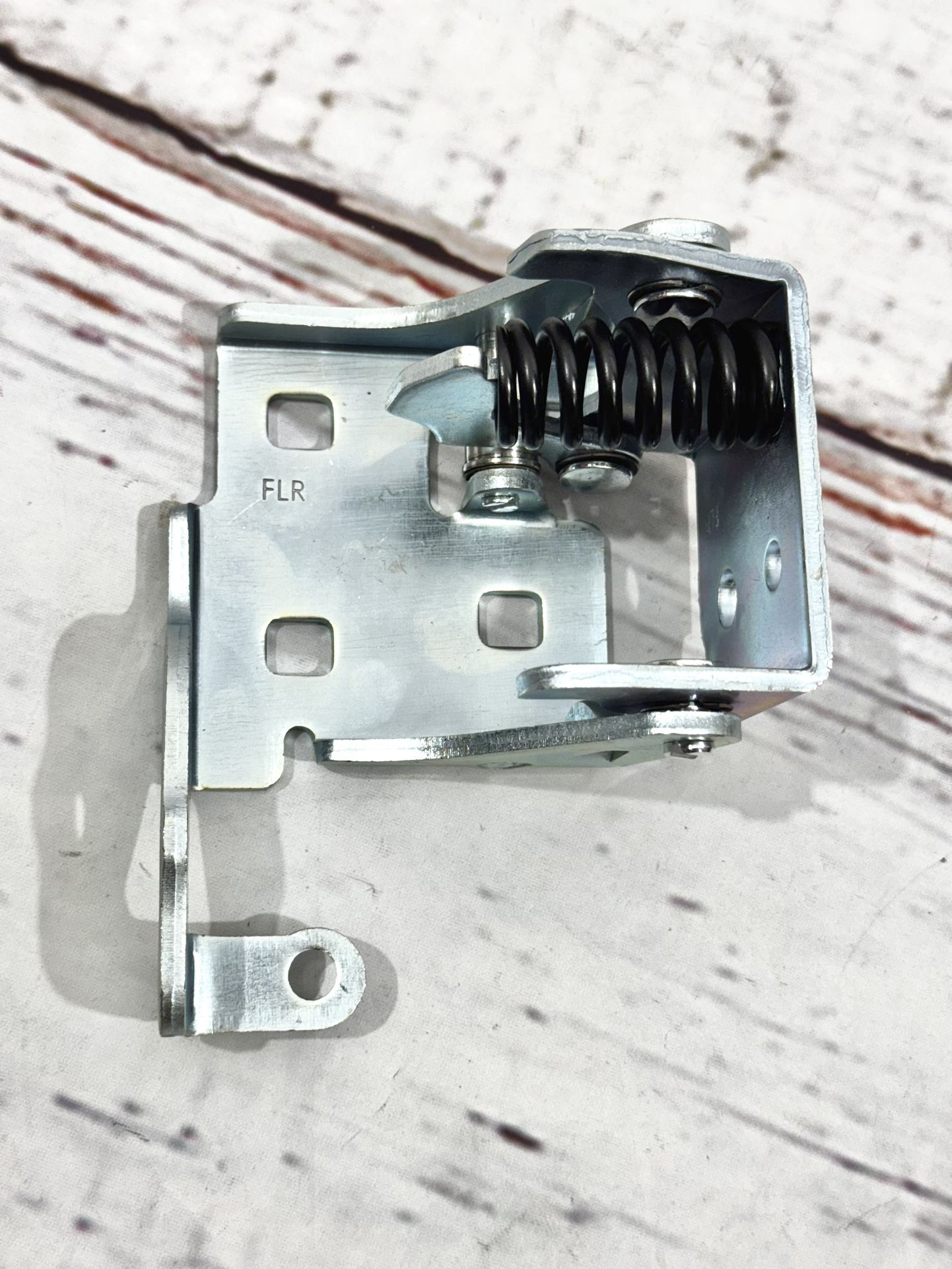 Lower Door Hinge Front Right Passenger Side for Buick Chevy Silverado GMC Sierra