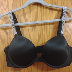 Victoria's Secret Women's Very Sexy Shine Strap Push Up Bra, Black NWT