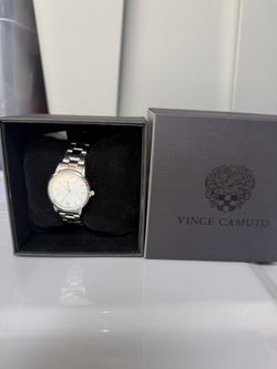 Vince camuto