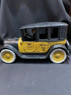 Arcade Toy Cast iron yellow cab taxi sedan Car Reproduction