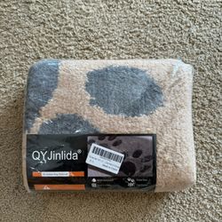 Dog Paw Rug