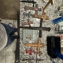 Crosses 