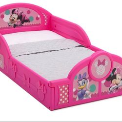 Toodler Bed Mickey Mouse Pink with mattres Included as Well