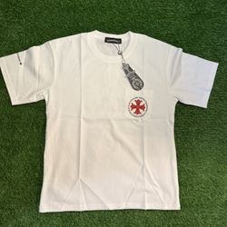 White chrome hearts tee size small
