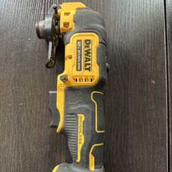 DEWALT XTREME 12V OSCILLATING (TOOL ONLY)