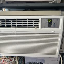 Aire.     8,000 BTU.   