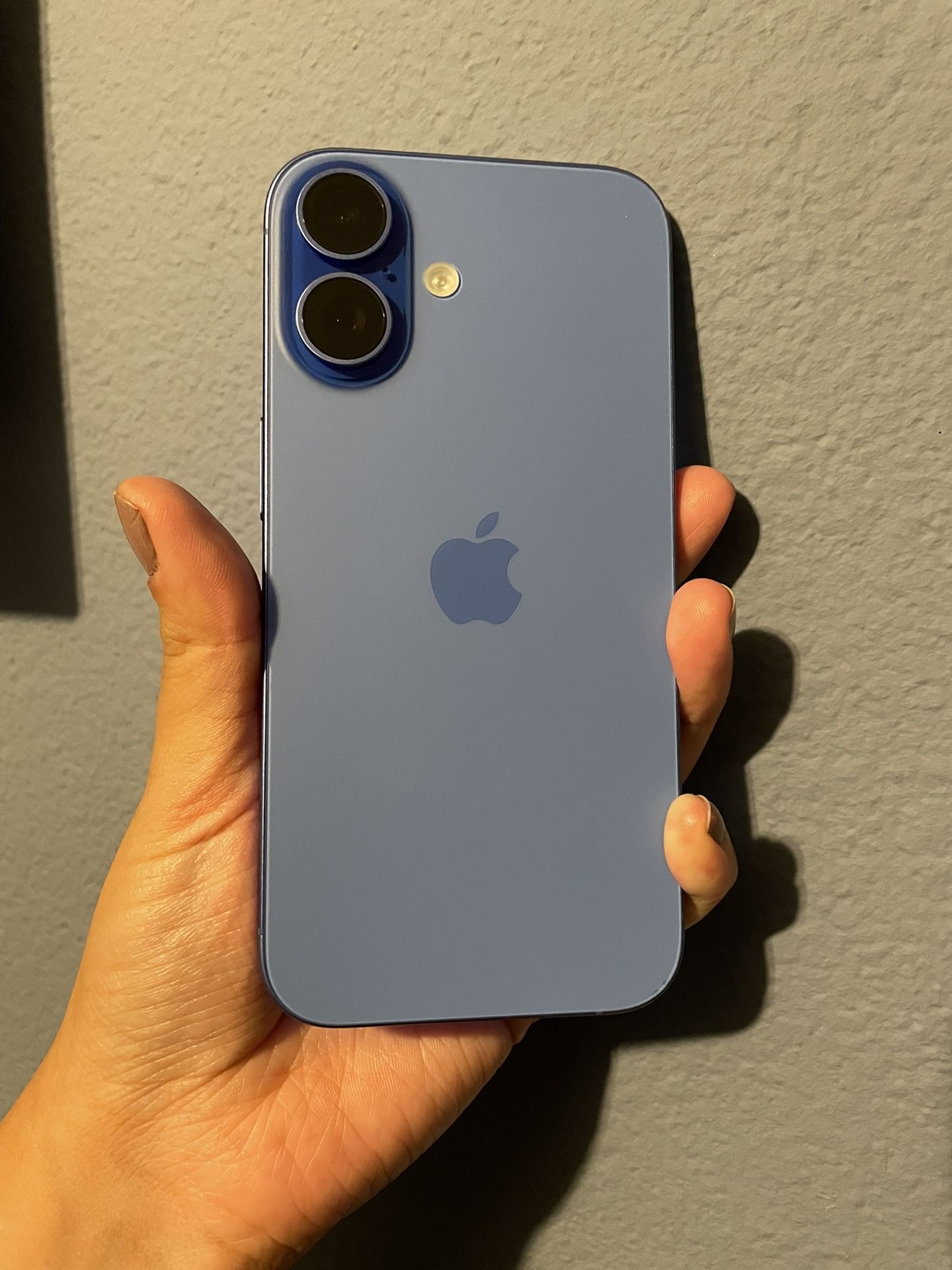 iPhone 16 128gb for T-mobile and Metro ONLY