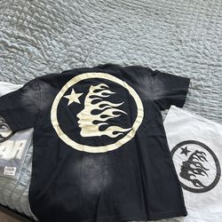 Black+white Hellstar shirt