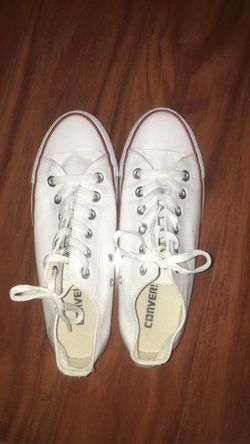White Lowtop Converse