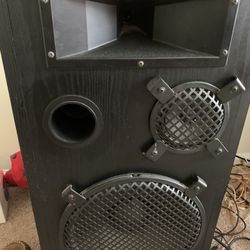 Dj Equipment  Best Offer Posting For A Friend 