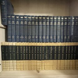 Collection Of The Annuals Of America  Books