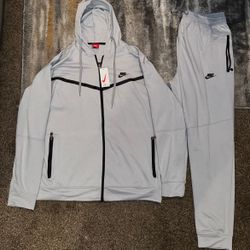 Grey Men Nike Sweatsuits Size 2x 