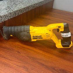 Dewalt Reciprocating Saw