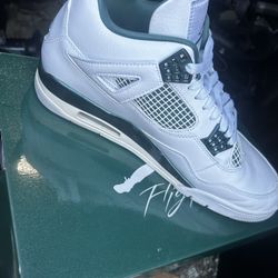 Jordan4 (oxidized Green)