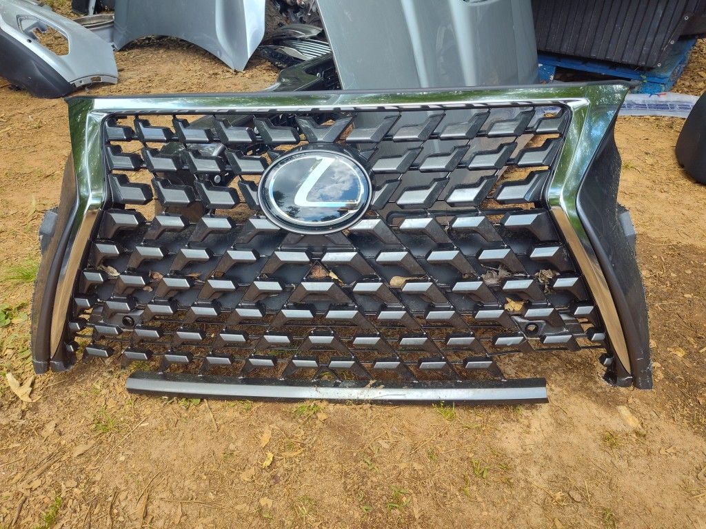 Chrome Grill Trim And Emblem For 2014 To 2023 Lexus Gx460 OEM Parts