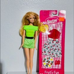 Vintage 1998 Barbie Doll And Fun Fashion Outfit 