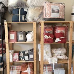 Casaluna And threshold target bedding!! $75