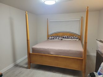 Solid Maple King Bed Frame