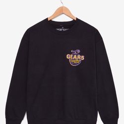 Large One Piece Crewneck 