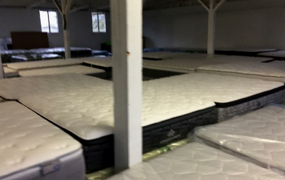 Queen Mattress Set For Sale