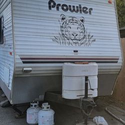 Fleetwood PROWLER Trailer 