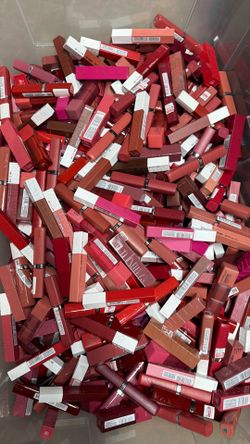 MAKEUP WHOLESALE