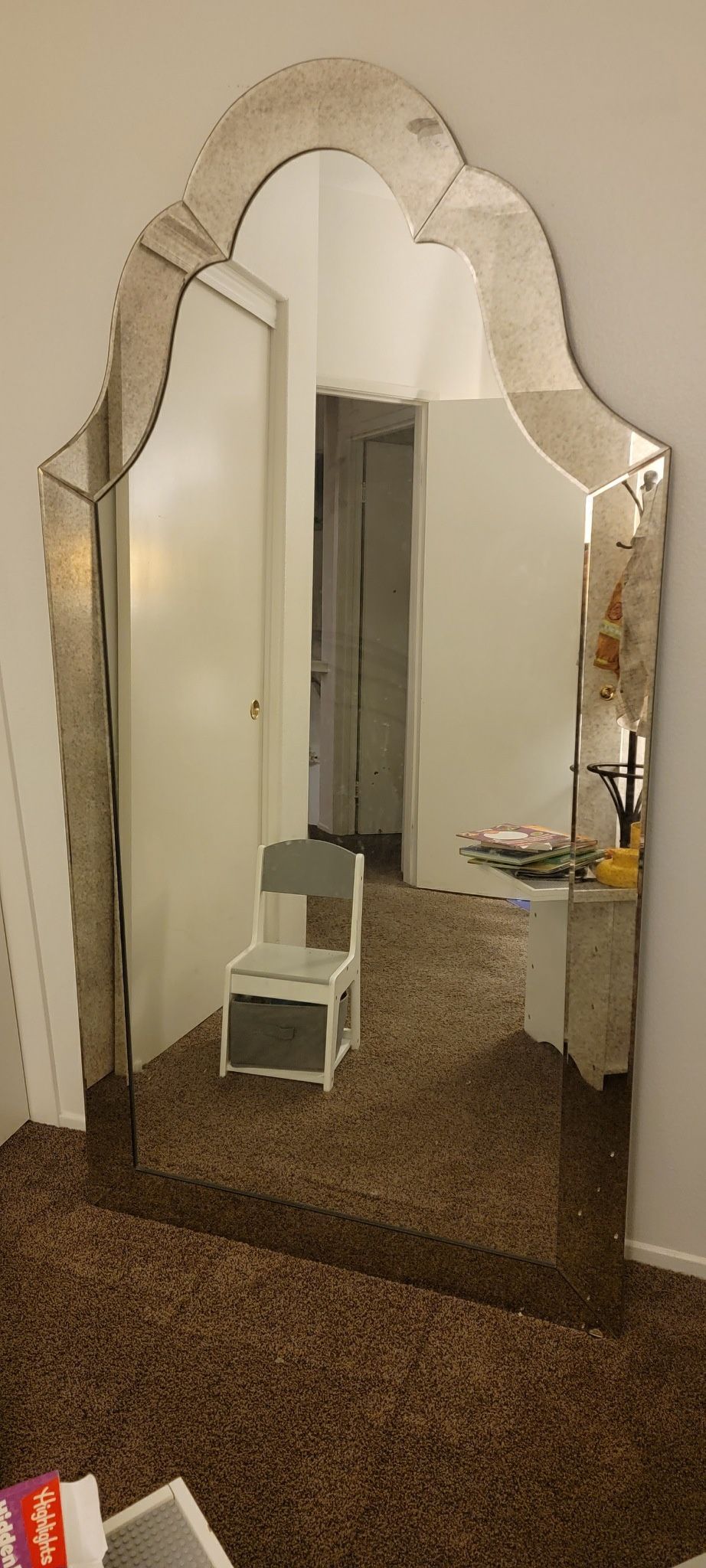 Bassett Furniture Mirror Full Size
