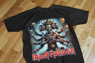 Iron Maiden T shirts. Camisas de Iron Maiden