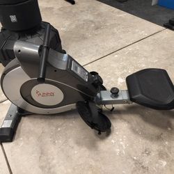 Sunny Health Rowing Machine 