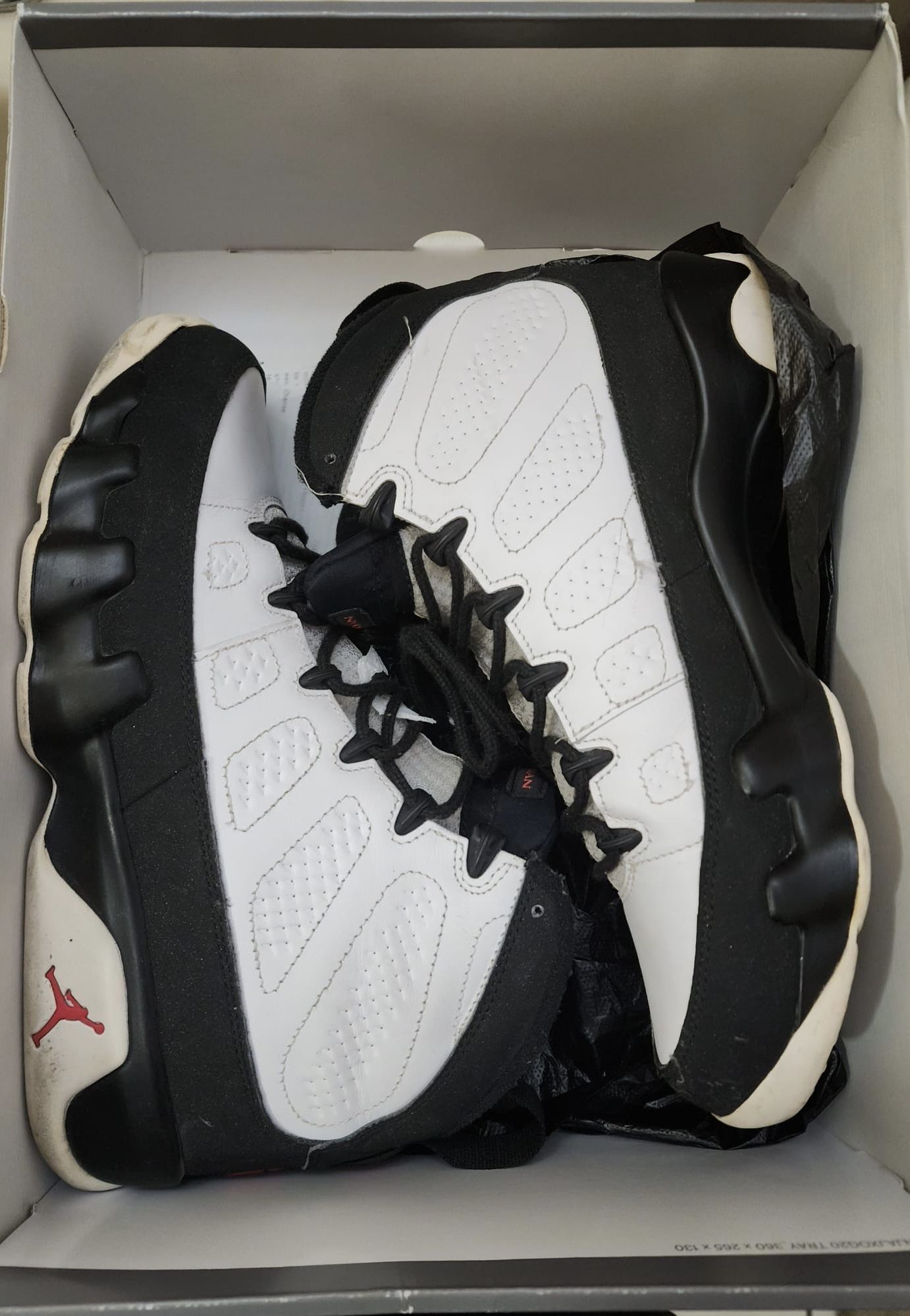 Air Jordan “Playoff” 9s | Size 10