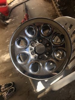 2015 Chevrolet Silverado wheels