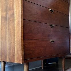 Bassett mid-century dresser