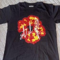 ⏳ Rare Denim Tears Graphic Shirt – Large – Don’t Miss