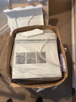 Frigidaire 10,000 BTU Air Conditioner For Window