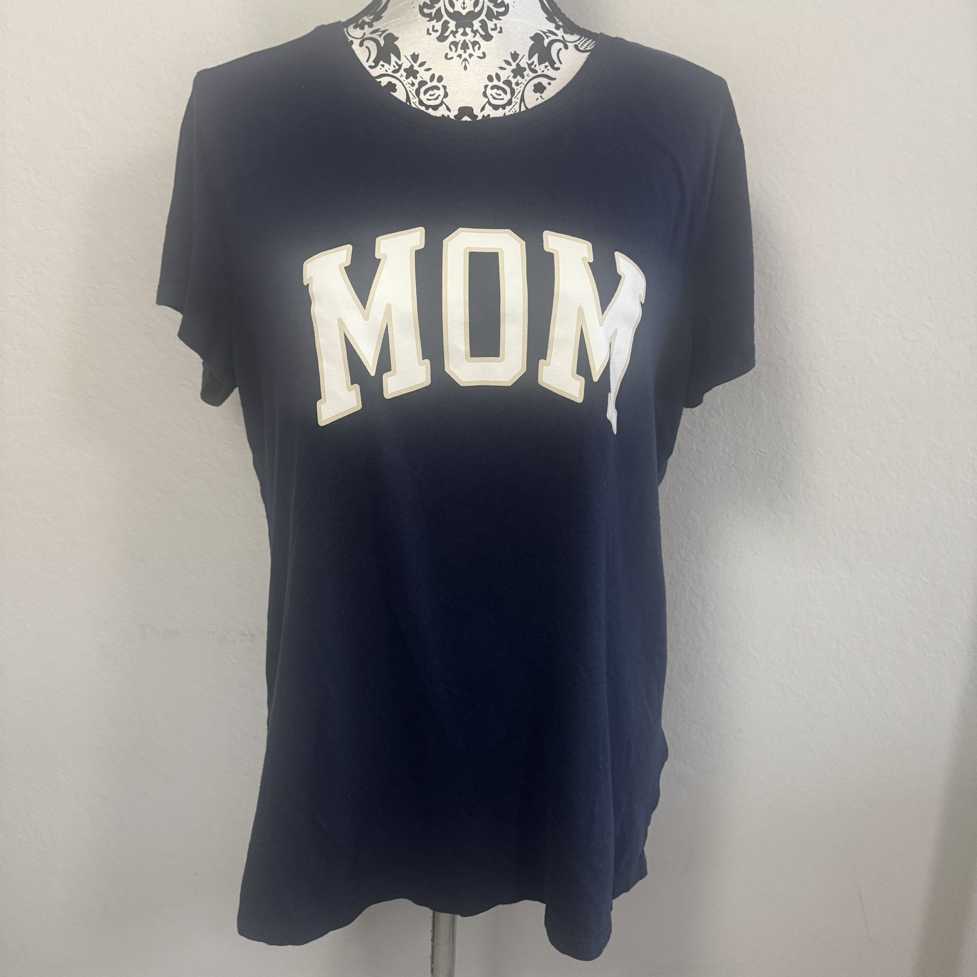 Gap Women's Favorite Tee Graphic T-shirt Size XL Mom Blue Cotton