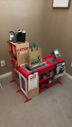 Melissa and Doug Fresh mart grocery store