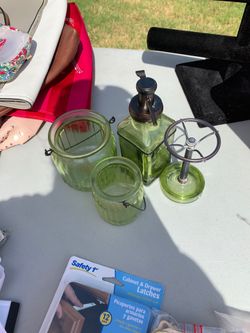 Bathroom accessories